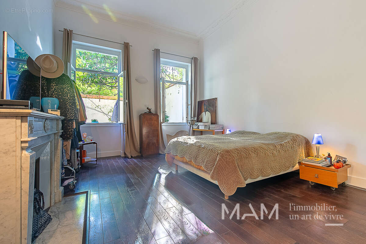 Appartement à MARSEILLE-8E