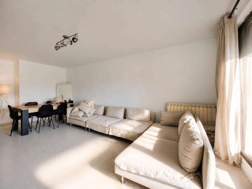 Appartement T3 de 72 m² situé à Les Angles - photo 2