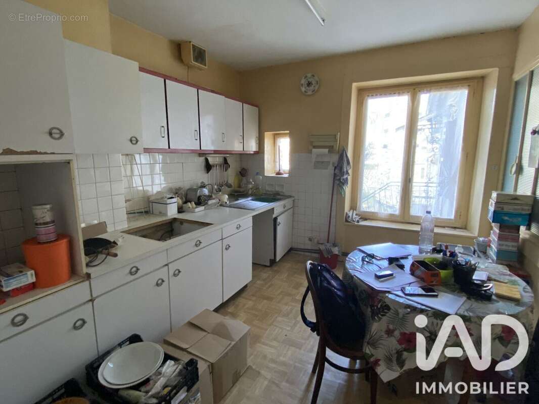 Appartement 167 m² à La Talaudiere  - photo 2