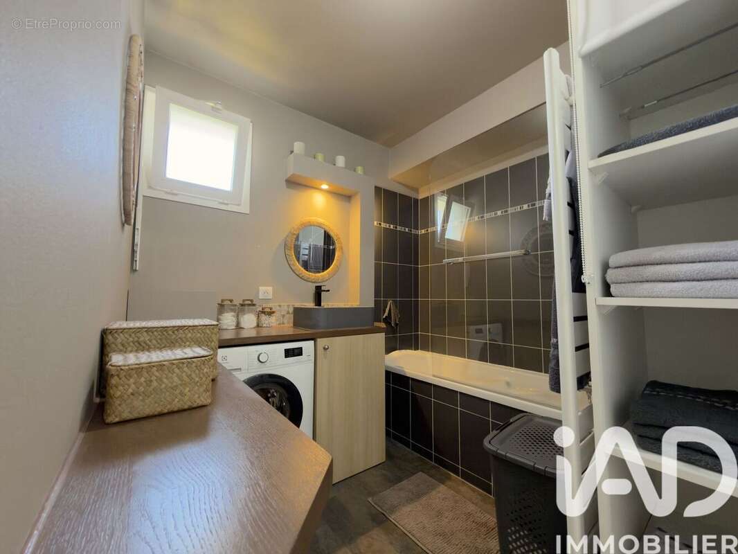 Photo 9 - Appartement à LIEUSAINT