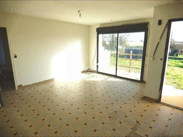 Maison 75 m² à Portbail  - photo 2