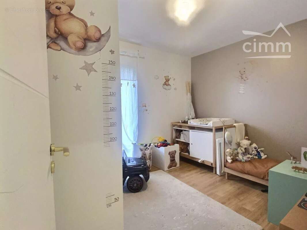 Maison à SAINT-SULPICE-DE-POMMERAY