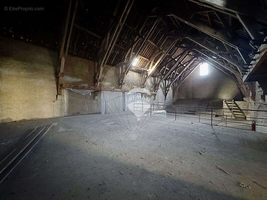 Autre à SENS