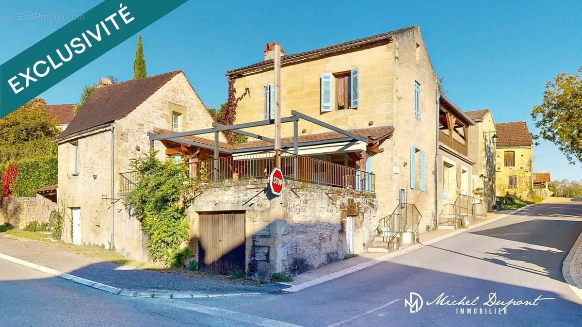 Photo 1 - Maison à MEYRALS