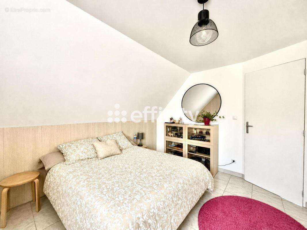Maison 122 m² à Muret-Et-Crouttes  - photo 7