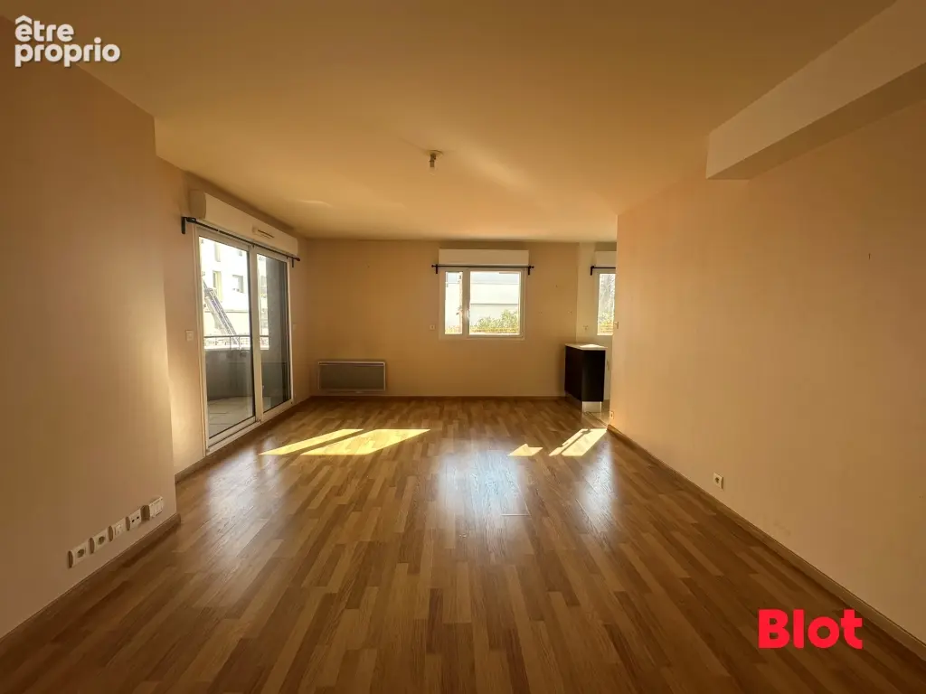 Appartement 3 pièces 65 m² à vendre à Rennes (35000) - photo 2