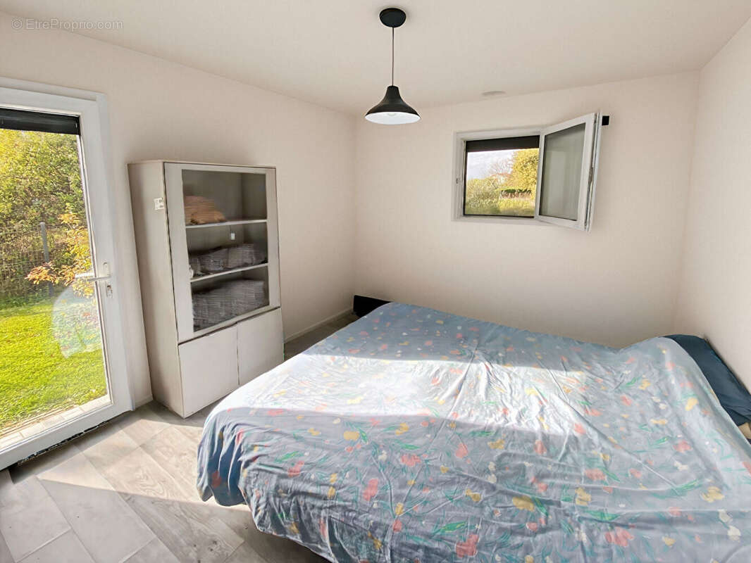 Maison à LA VILLE-DIEU-DU-TEMPLE