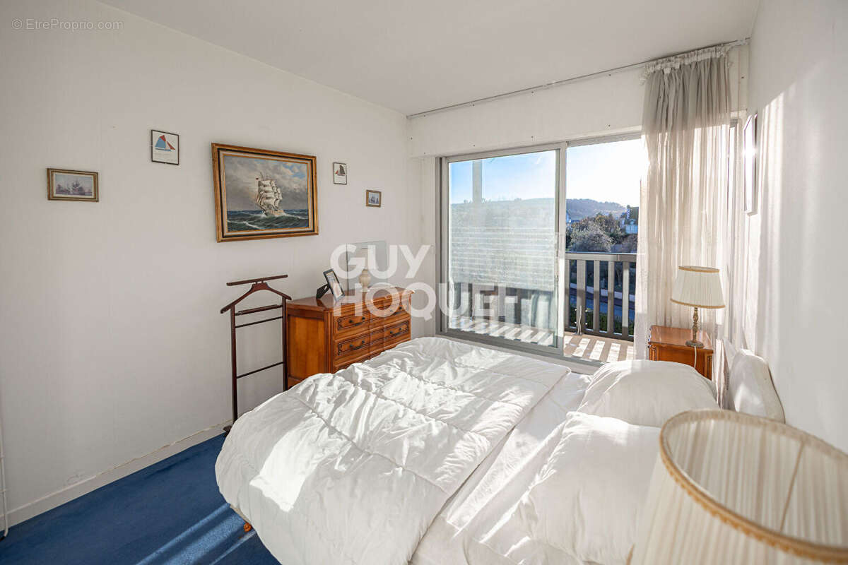 Appartement à TOURGEVILLE