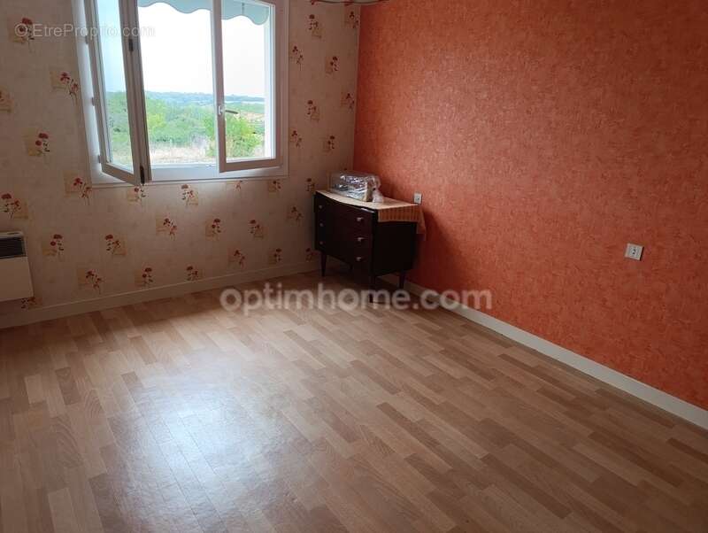 Maison à FONTENAY-LE-COMTE