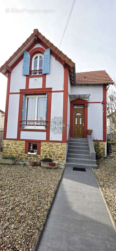 Maison à ERMONT