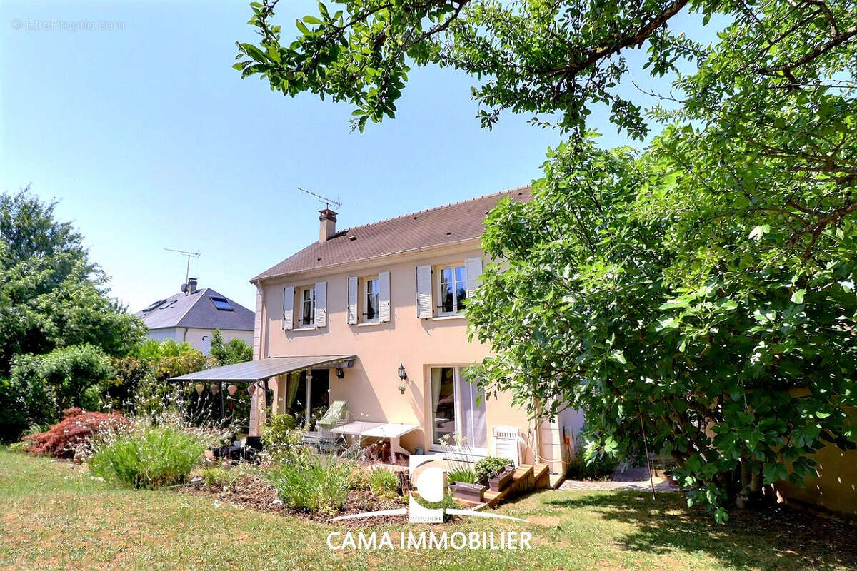 Individuelle - 4 chambres - terrain 595 m2 - sous sol total - gare a pieds - photo 14