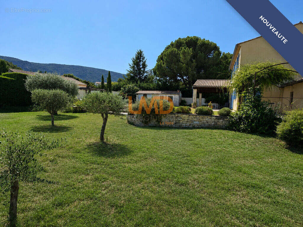 Belle propriété familiale avec piscine et vue sur le Luberon - photo 24
