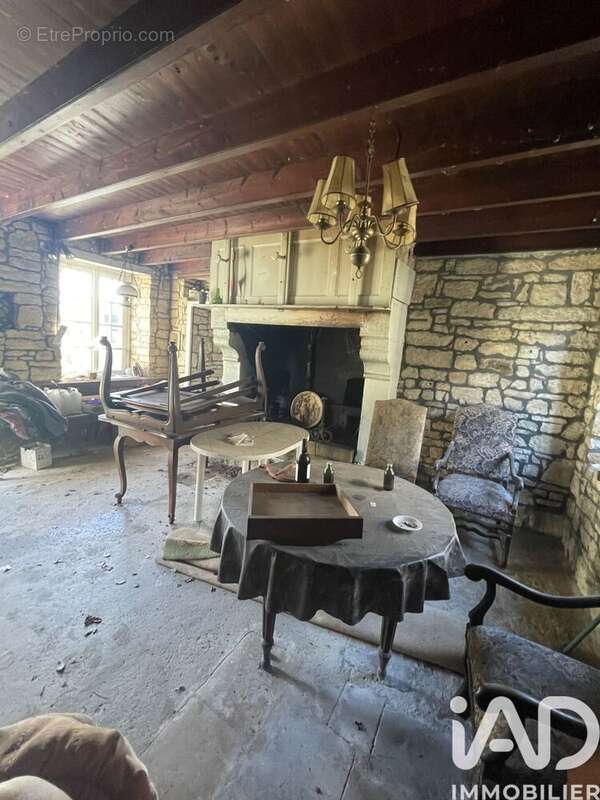 Maison 89 m² à Yvetot-Bocage  - photo 7