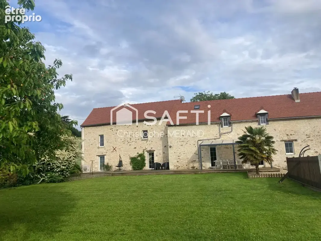 Photo 1 - Maison à DANGE-SAINT-ROMAIN