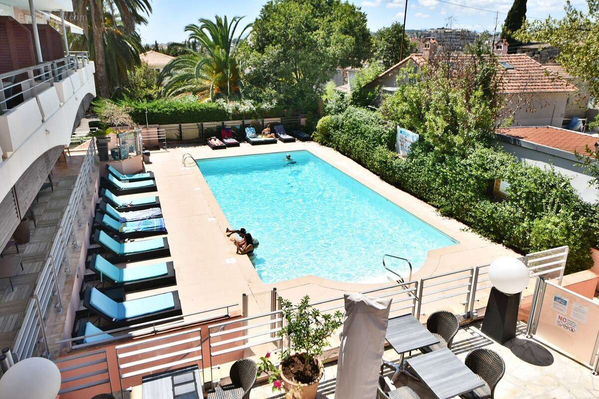 Appartement à LE CANNET