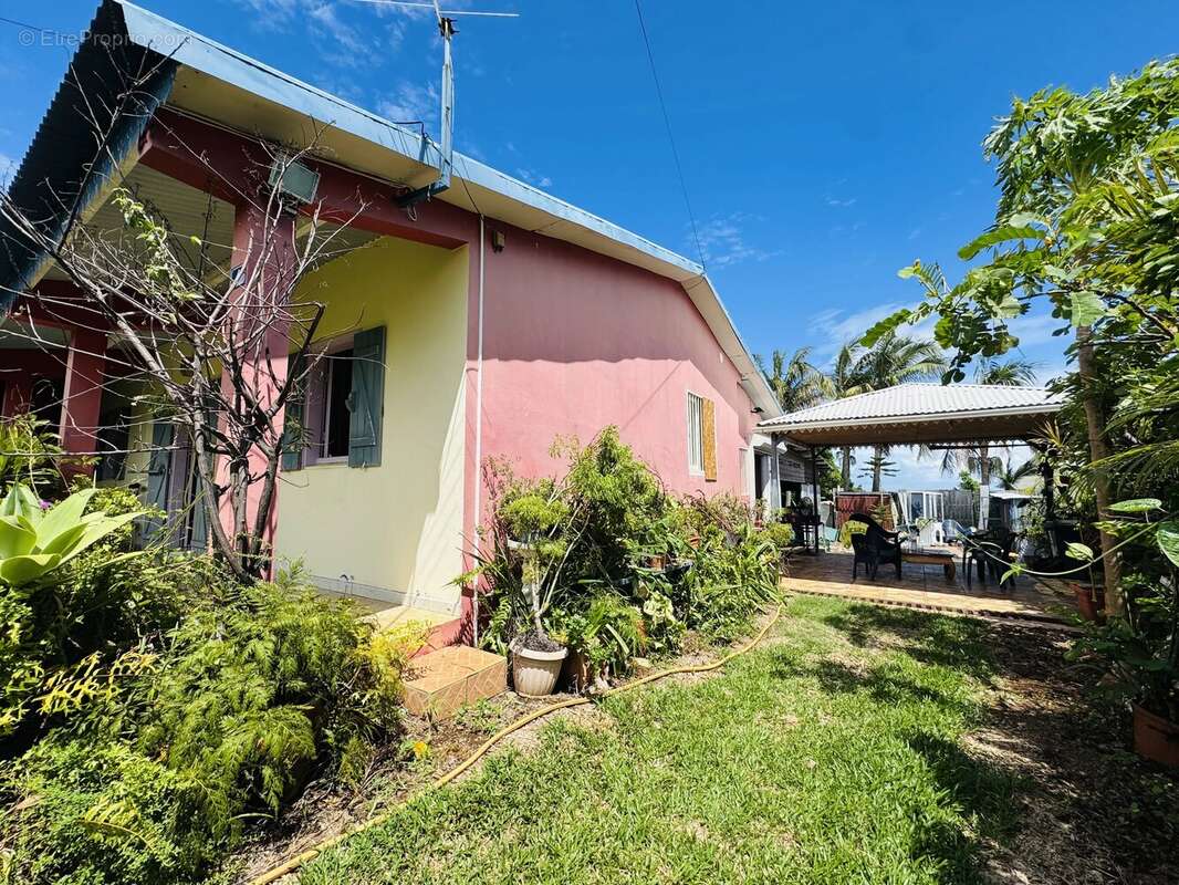 Maison à SAINT-JOSEPH