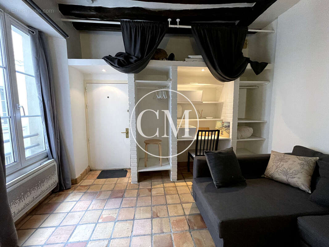 Appartement à VERSAILLES