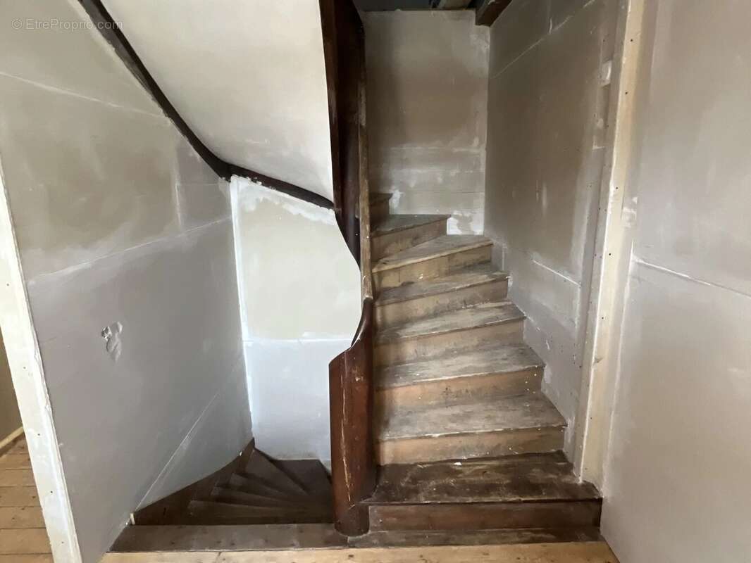 Maison à ORADOUR-SAINT-GENEST