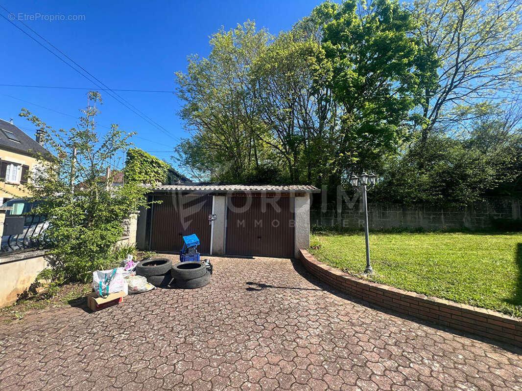 Maison à SAINT-FARGEAU