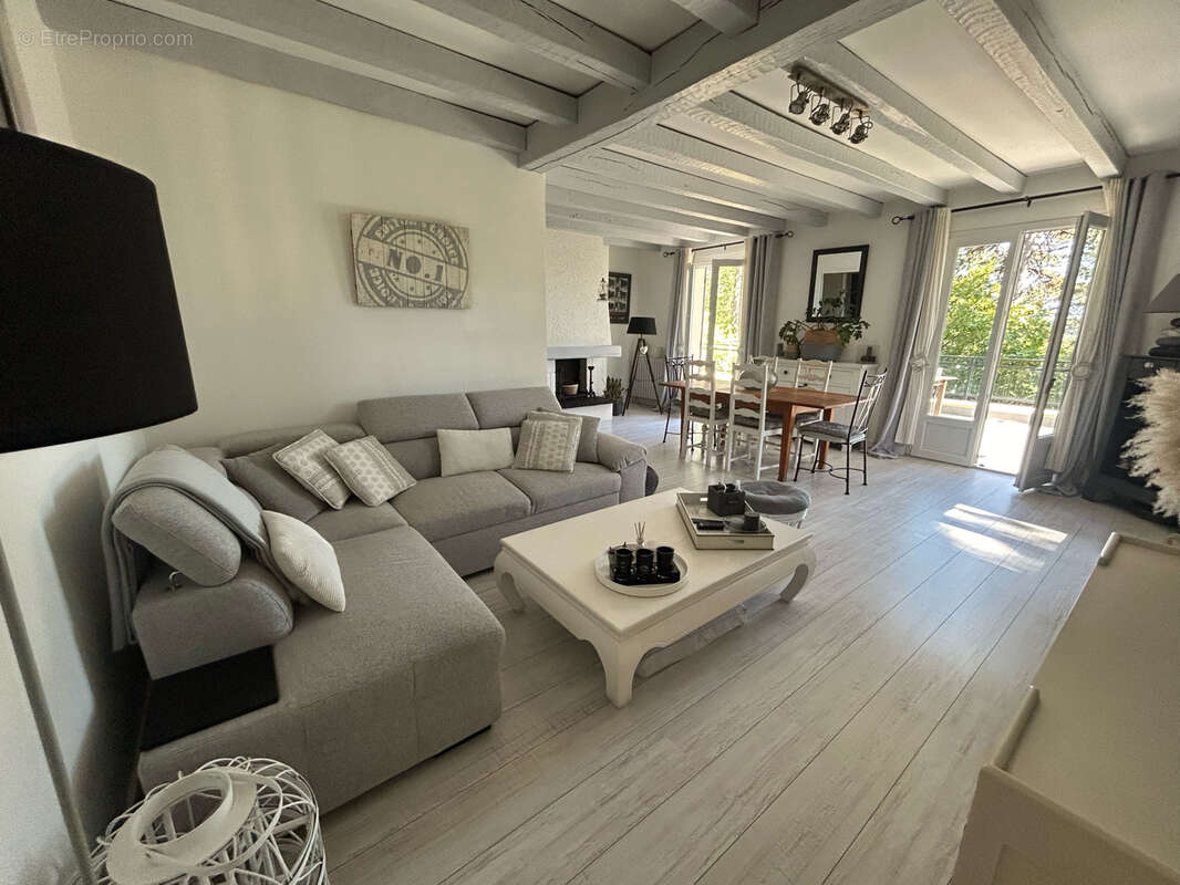 Maison à TRELISSAC