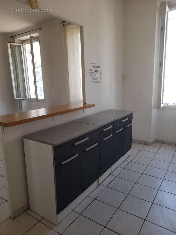 Appartement à MARSEILLE-10E