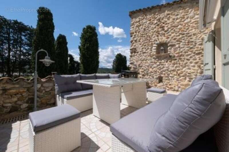Propriété de caractère avec piscine et gîtes – Art de vivre en Provence - photo 7