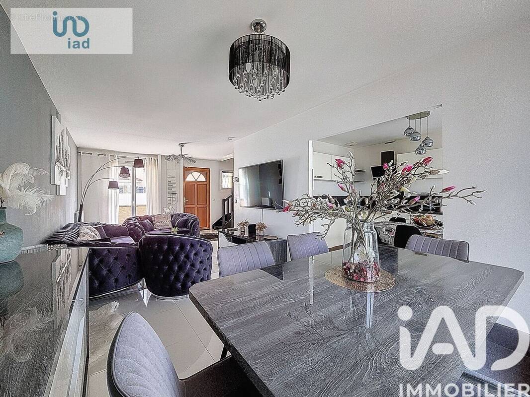 Photo 1 - Maison à EGLY