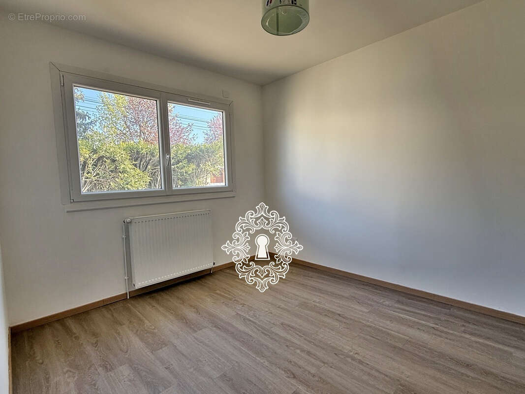 Maison à DONNEMARIE-DONTILLY