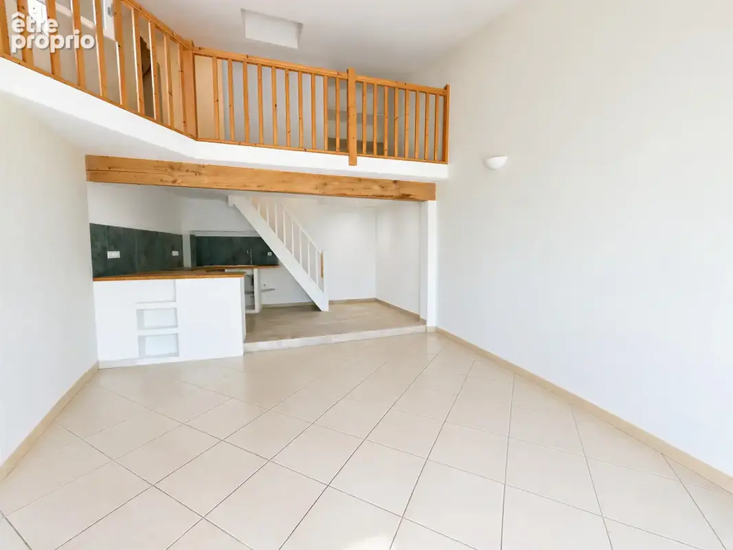 Maison de village atypique de 150 m2 avec jardin, garage et terrain constructible - photo 10
