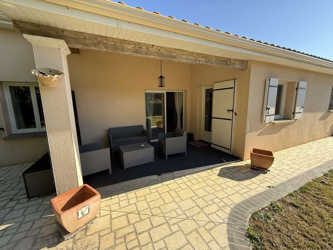 Maison à LA ROCHETTE