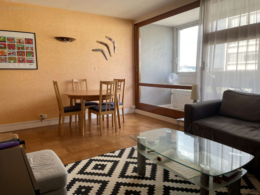 Appartement à MASSY