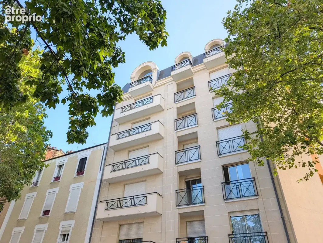 Photo Appartement à La Garenne-Colombes au prix de 369 000€