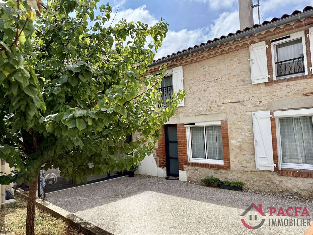 Maison à CASTRES