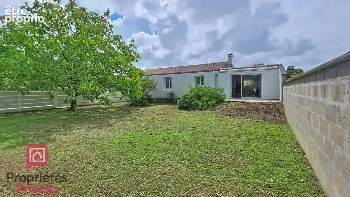 Maison familiale 115 m² avec piscine chauffée ? 3 chambres ? Double garage 100 m² ? Au calme - photo 2