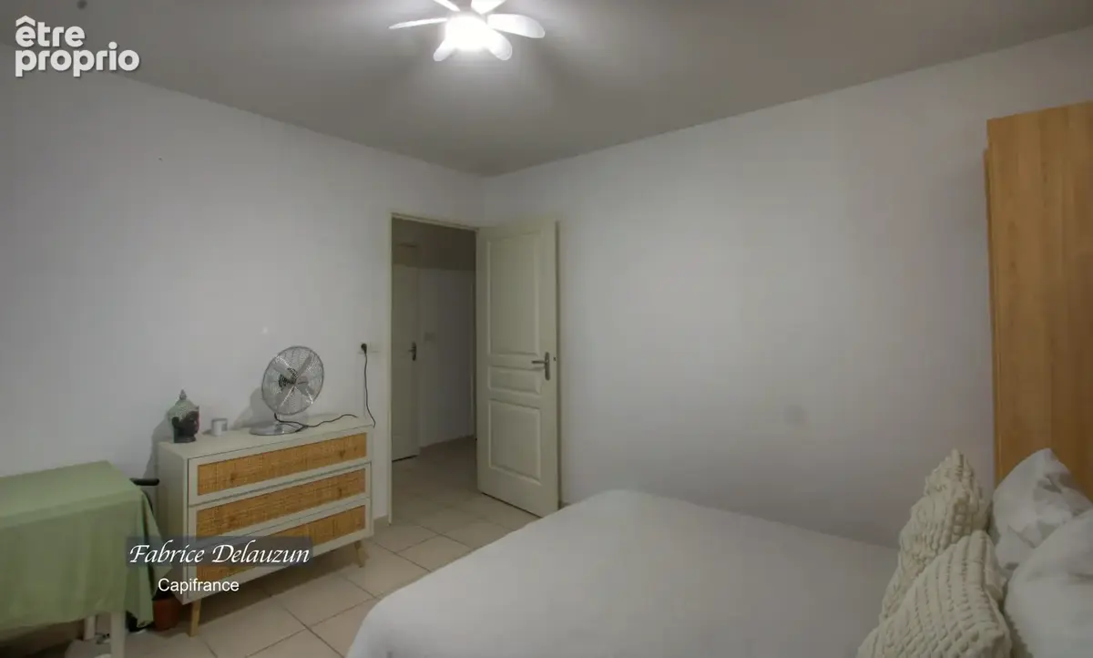 Appartement à vendre 4 pièces SAINT MARTIN DE CRAU (13) - photo 9