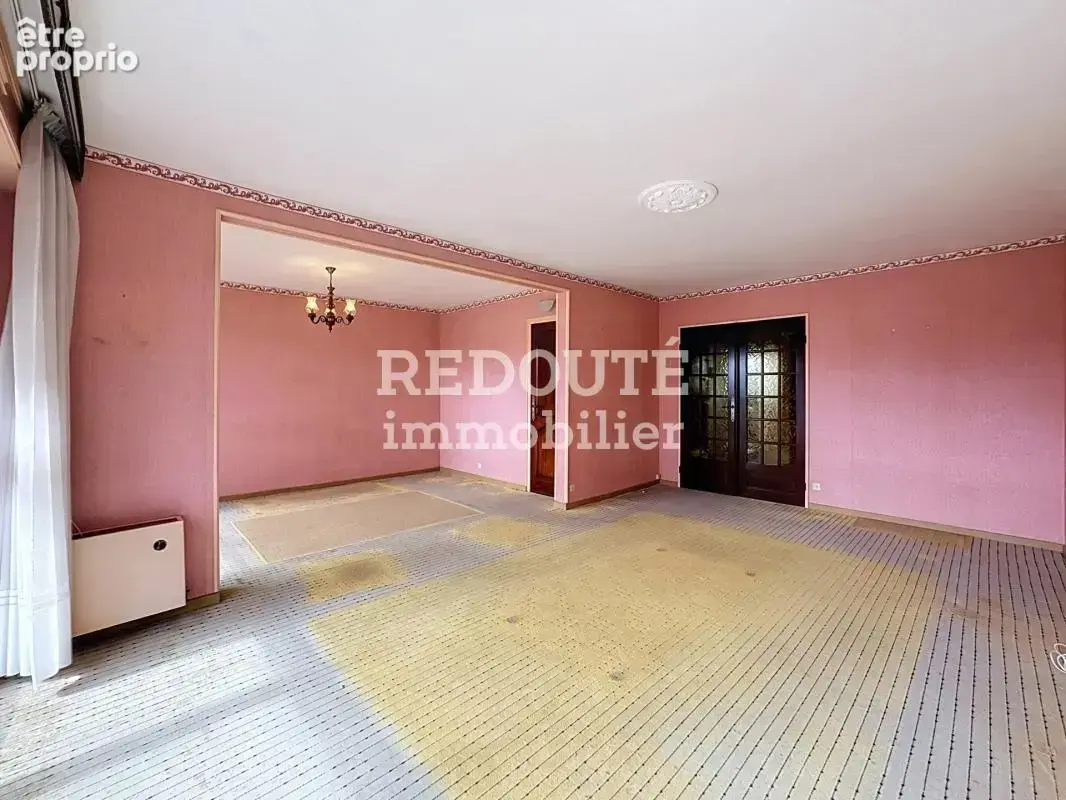 À vendre - saint marceau - apt t4 - 3 balcons - parking - photo 4