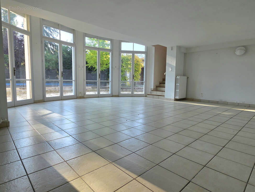 Maison à BELLERIVE-SUR-ALLIER