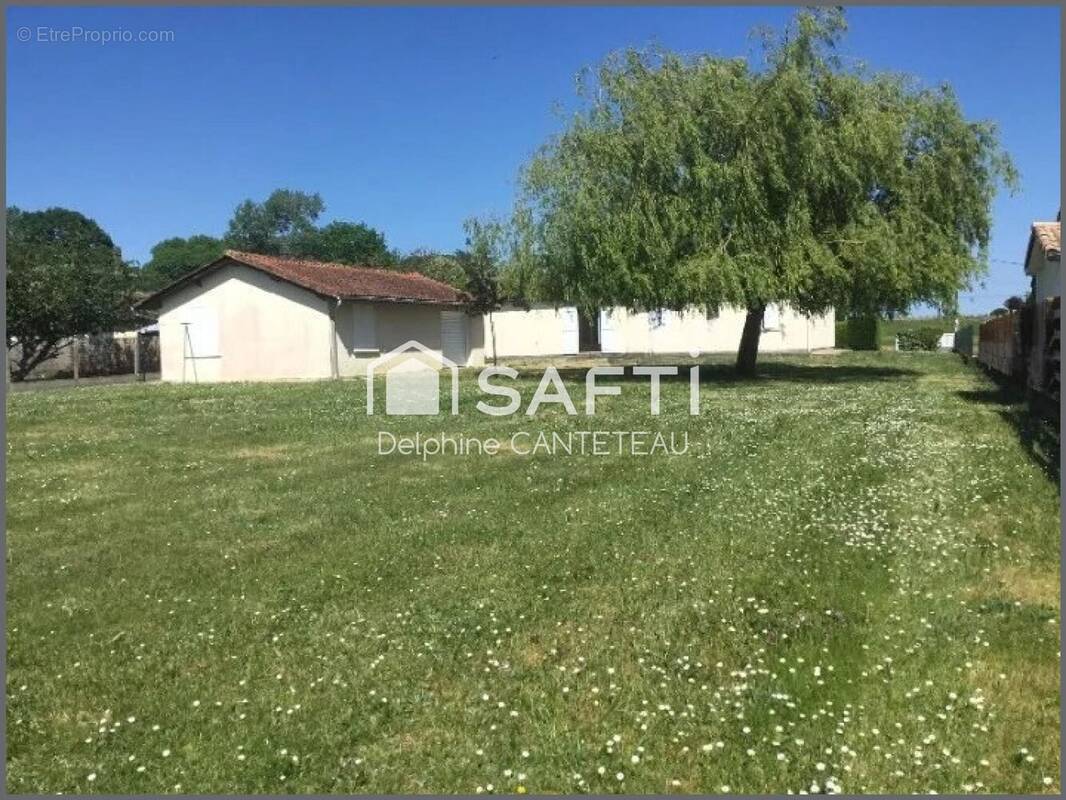 Photo 1 - Maison à SAINT-PHILIPPE-D'AIGUILLE