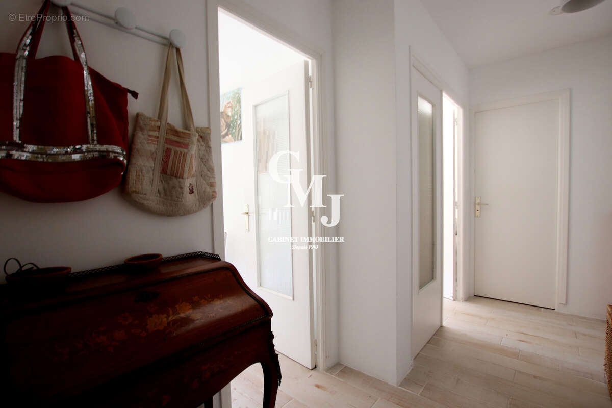 Appartement à SAINT-RAPHAEL