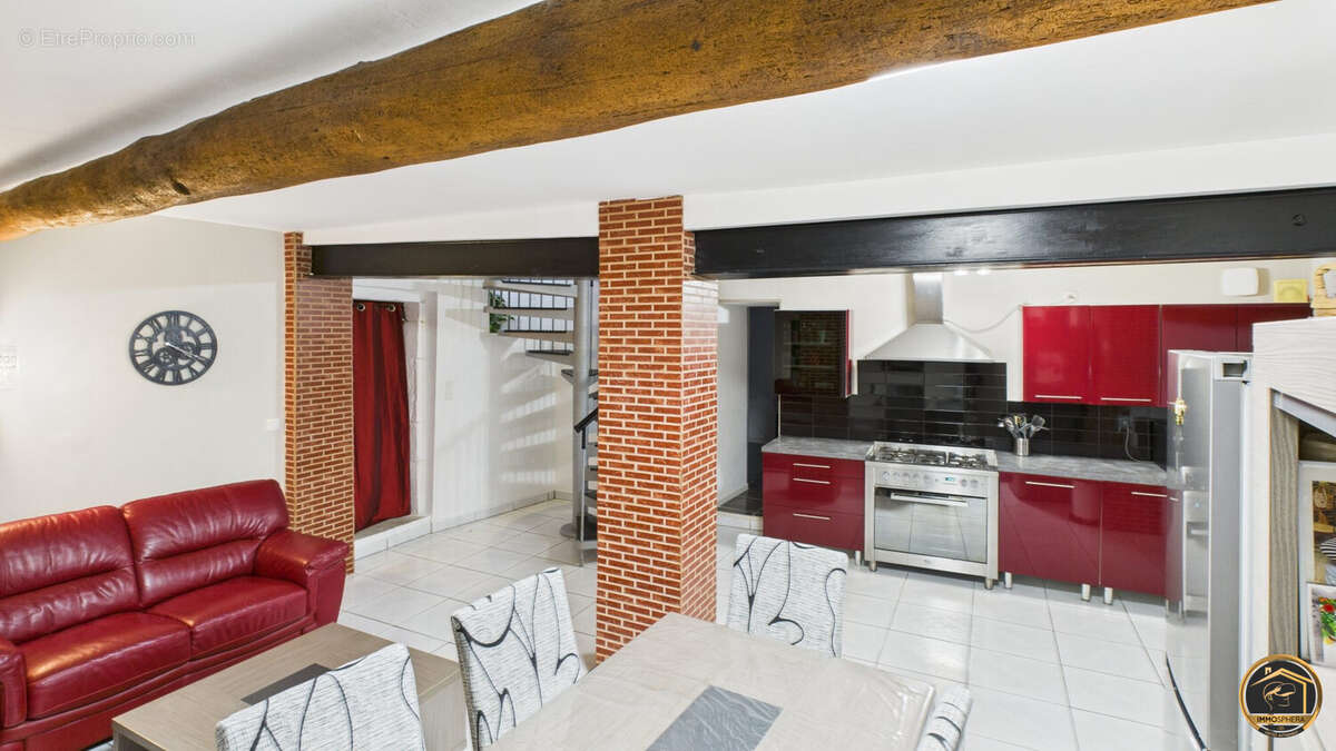 Maison 150 m² à Cruzy  - photo 3