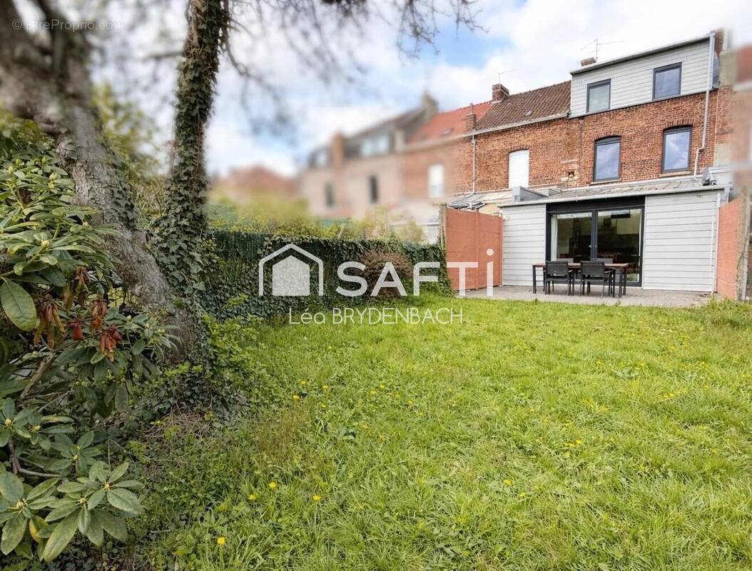 Photo 1 - Maison à VALENCIENNES