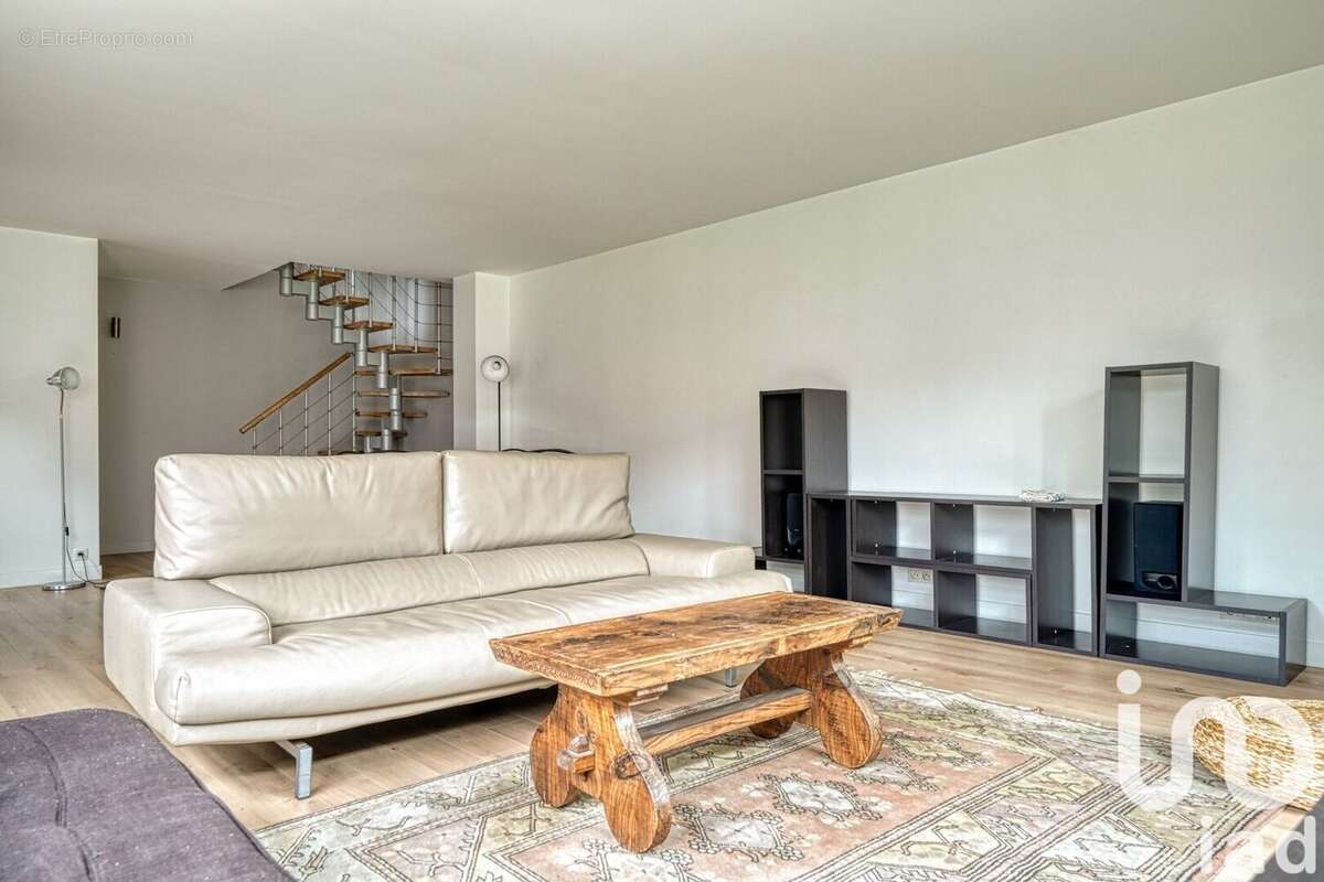 Photo 7 - Appartement à SAINT-DENIS