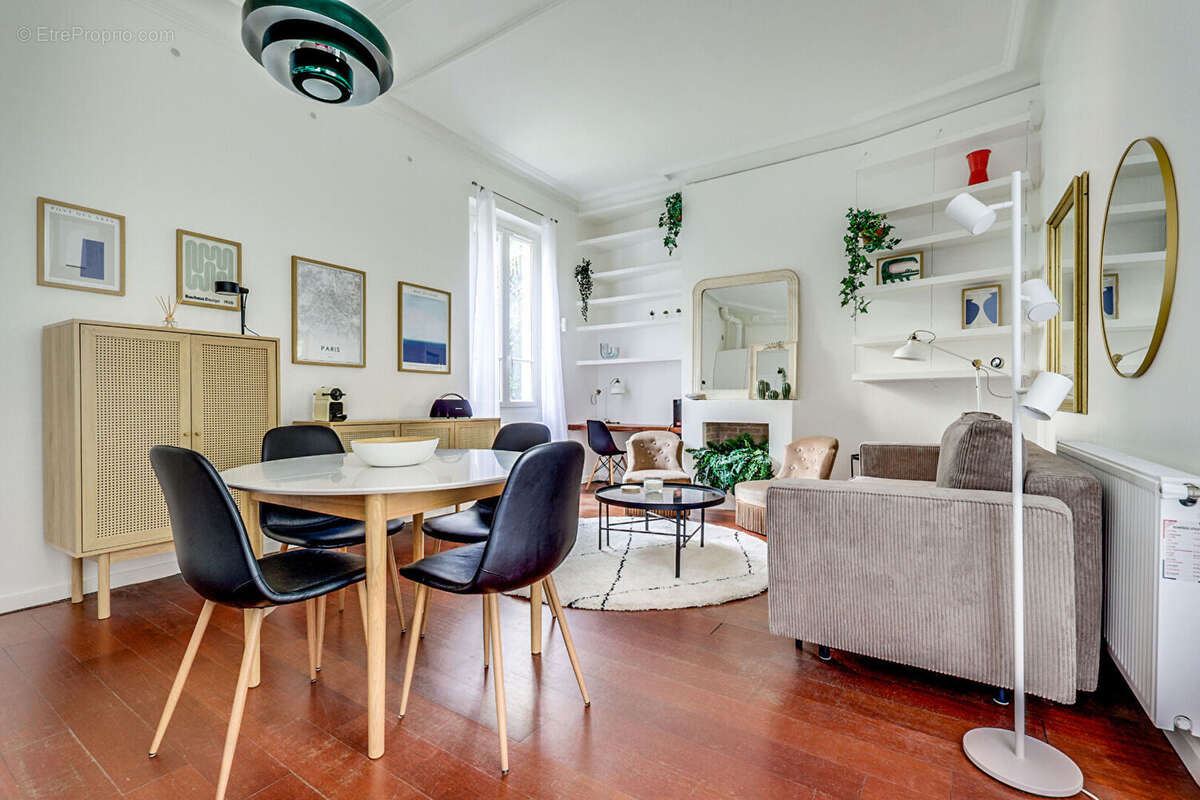 Appartement à PARIS-12E