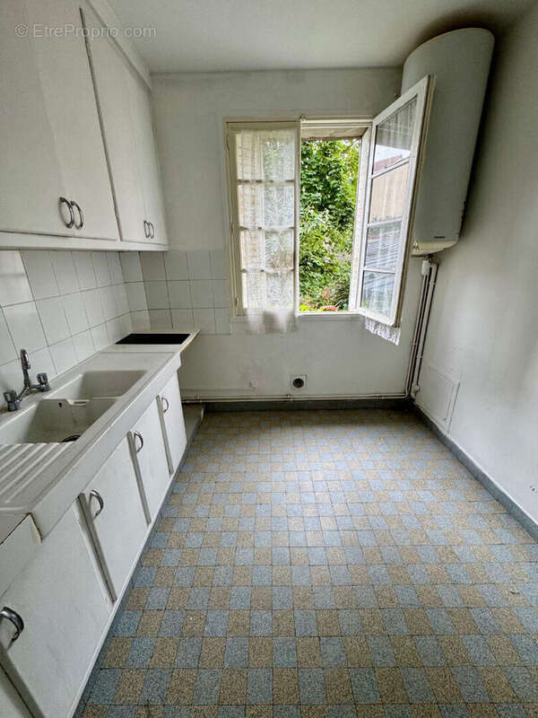 Appartement à SAINT-CYR-L'ECOLE