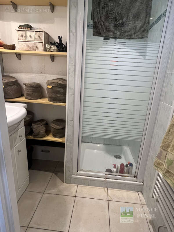 Appartement à SAINT-VALLIER-DE-THIEY