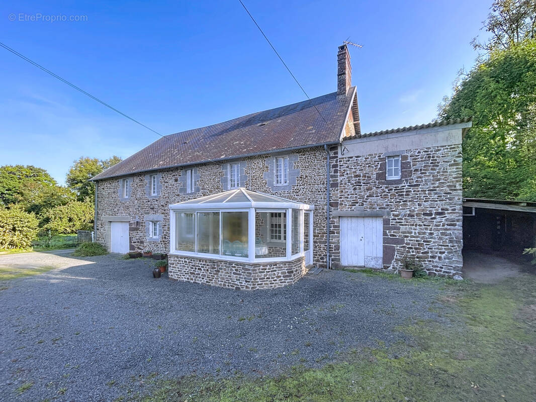 Maison à RONCEY