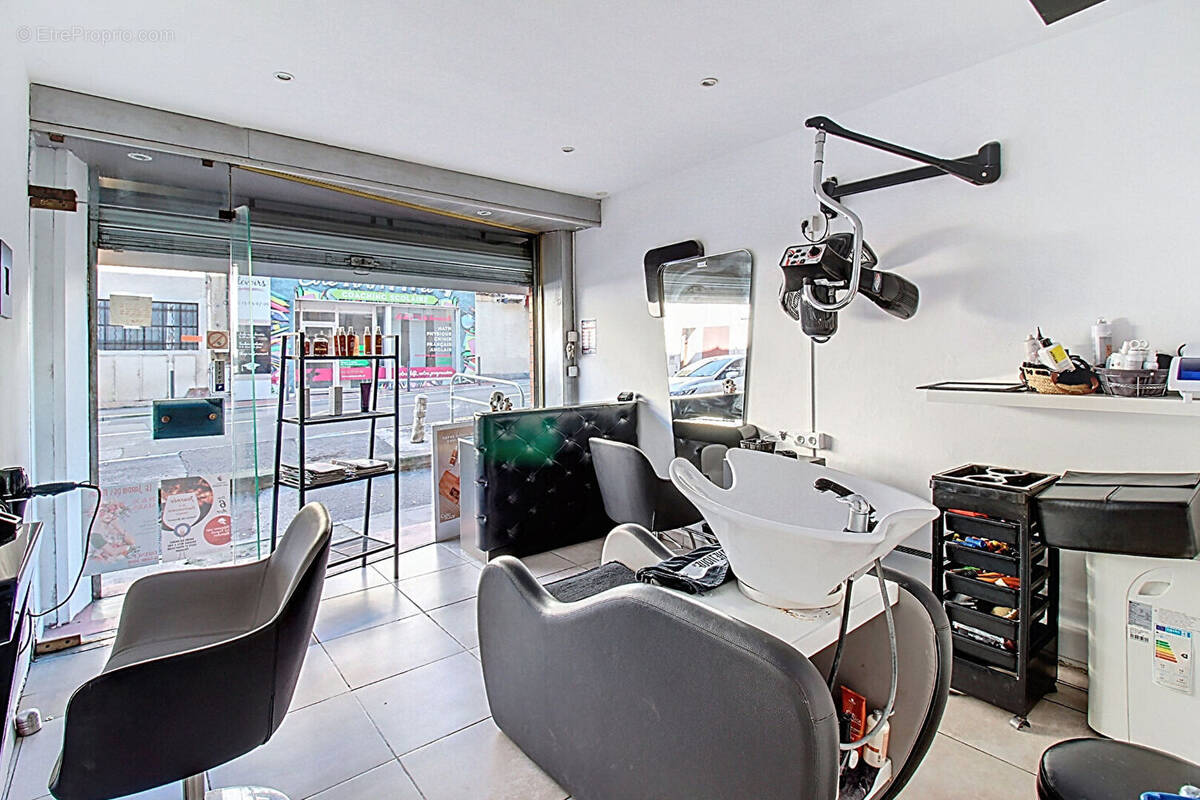 Commerce à DRAGUIGNAN