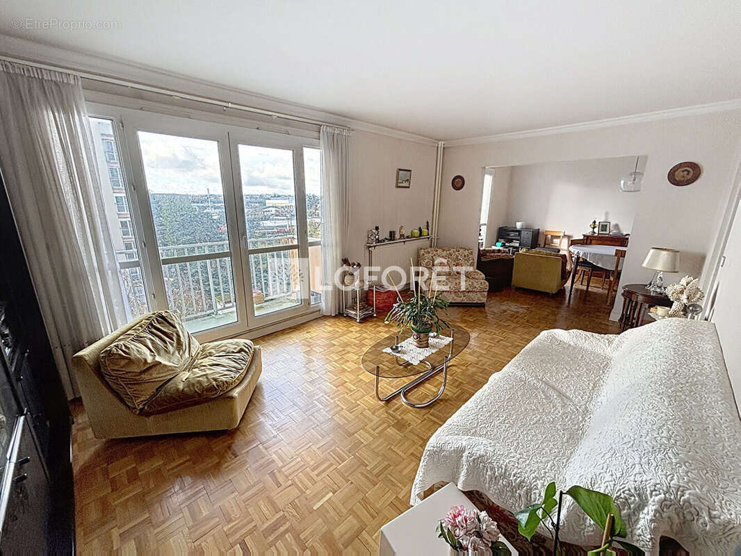 Appartement à VILLEJUIF