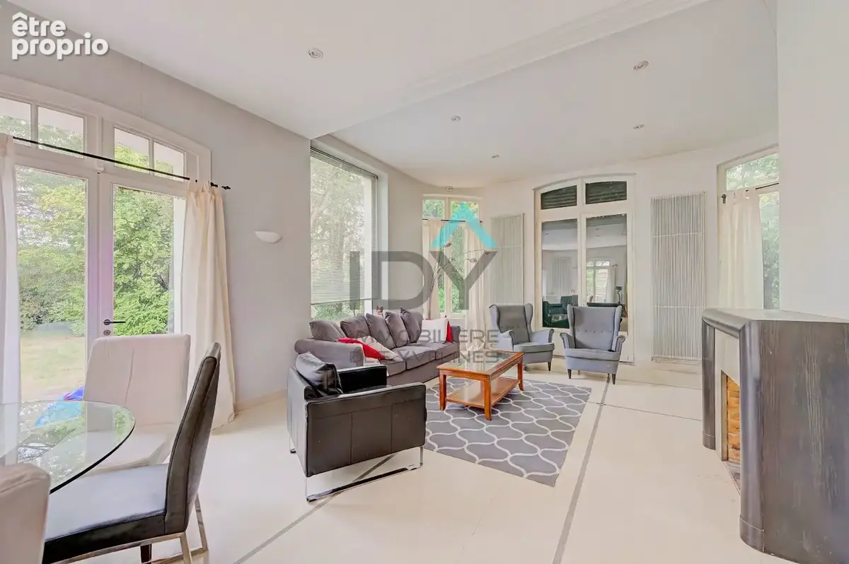 SAINT GERMAIN EN LAYE - Maison 200 m² au calme quartier forêt - photo 8