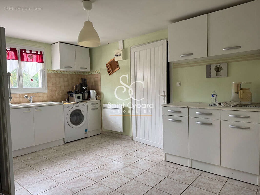 Maison à SAINT-SATURNIN